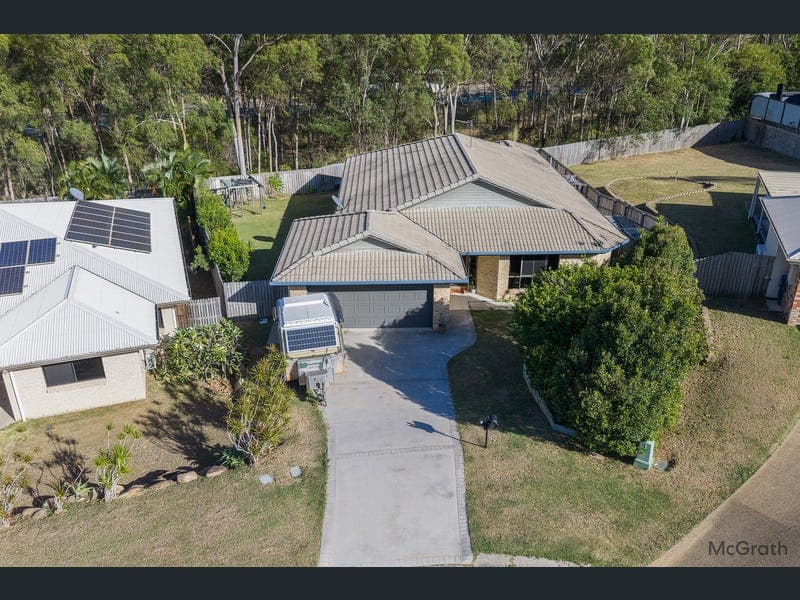 7 Osprey Court, South Gladstone — photo 1 of 5