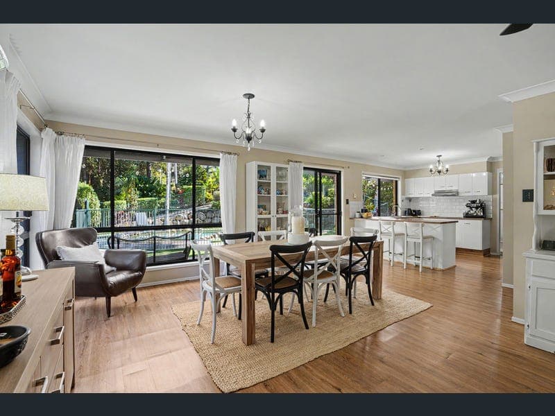 17 Lords Avenue, Mount Nathan — photo 1 of 5