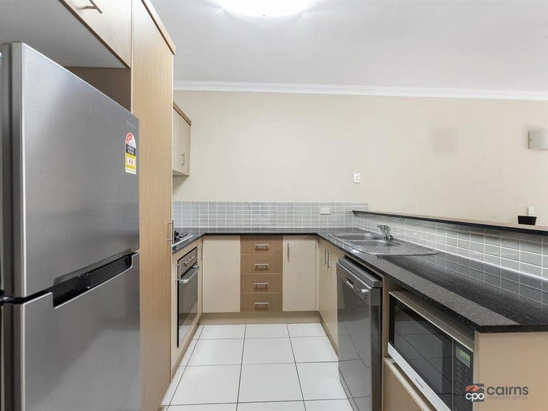 257/12-21 Gregory Street, Westcourt — photo 1 of 5