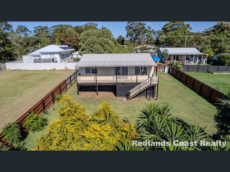 32 Woomera Street, Russell Island — photo 1 of 5