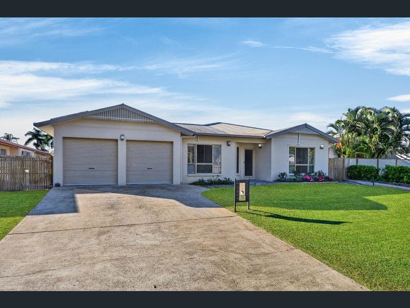 28 Morstone Street, Annandale — photo 1 of 5