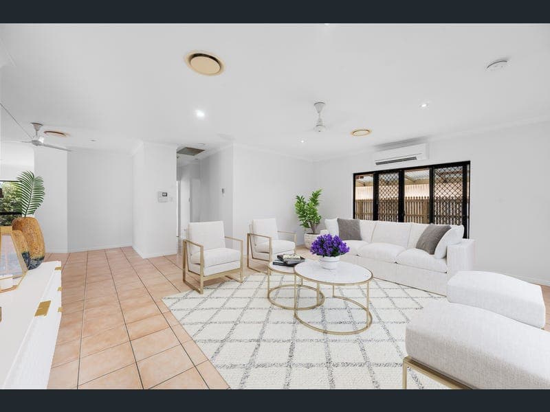 14 Biglow Court, Douglas — photo 1 of 5