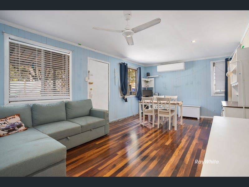 29 High Street, Bundamba — photo 1 of 5