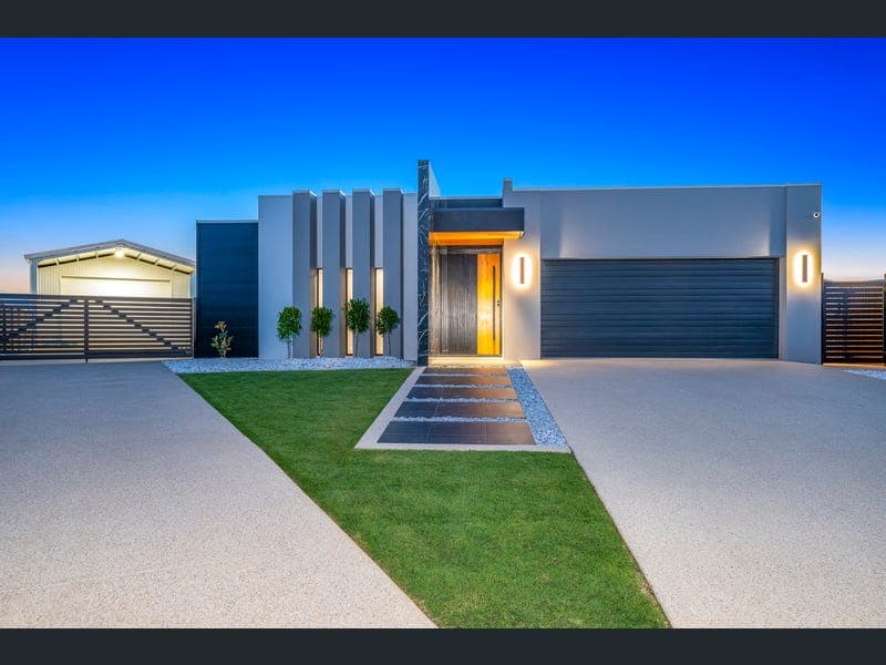 3 Hudson Court, Innes Park — photo 1 of 5
