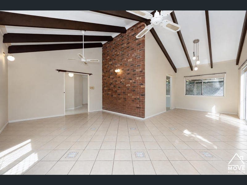 5 Isa Court, Kirwan — photo 1 of 5