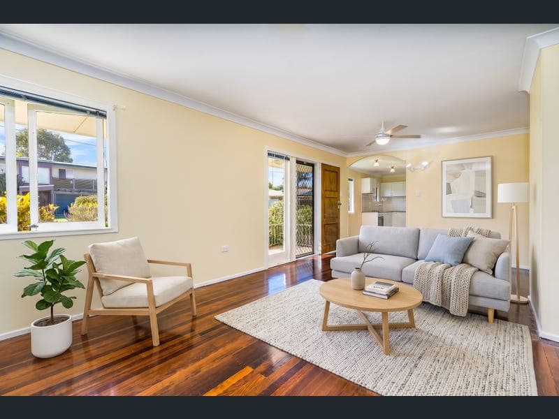 4 Prenter Crescent, Kippa-ring — photo 1 of 5