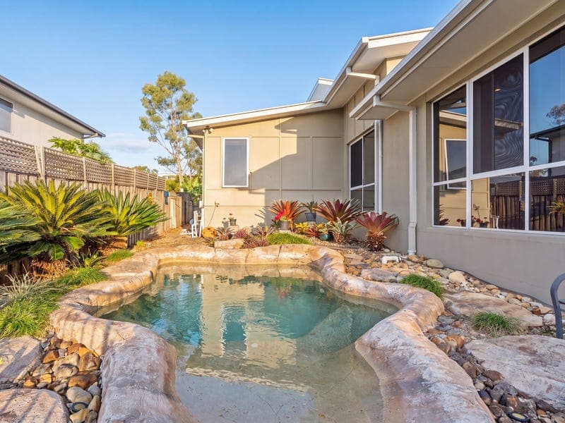 26 Peachester Close, Ormeau — photo 1 of 5