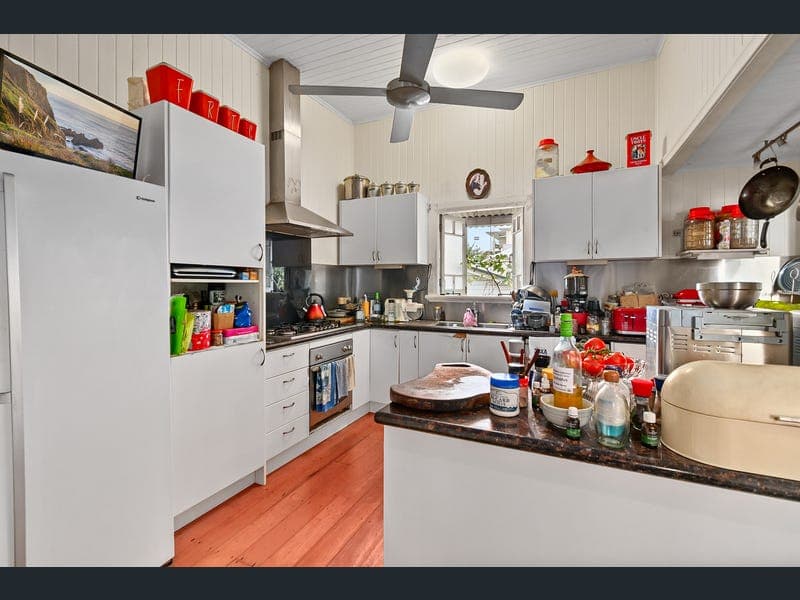 36 Upward Street, Parramatta Park — photo 1 of 5