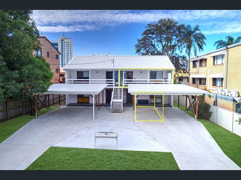4/32 Goonawarra Drive, Mooloolaba — photo 1 of 5