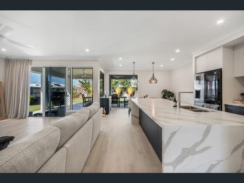 61 Harker Circuit, Burdell — photo 1 of 5