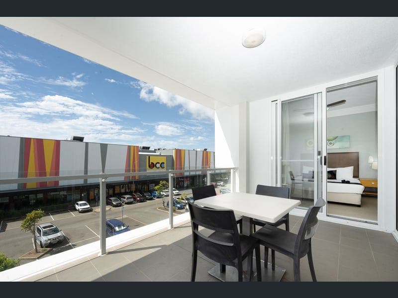 17/2-4 Kingsway Place, Townsville City — photo 1 of 5