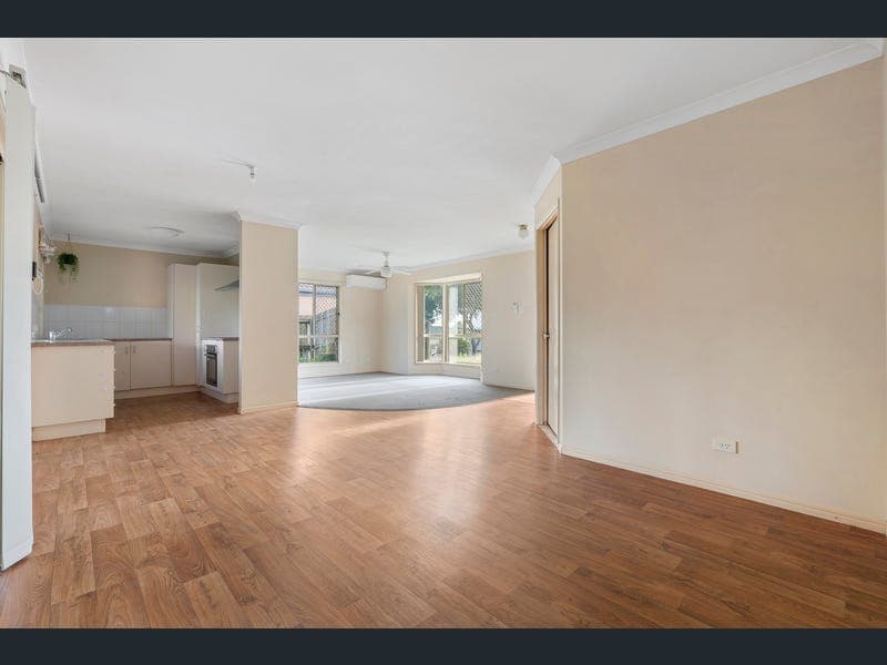 6 Venture Street, Crestmead — photo 1 of 5