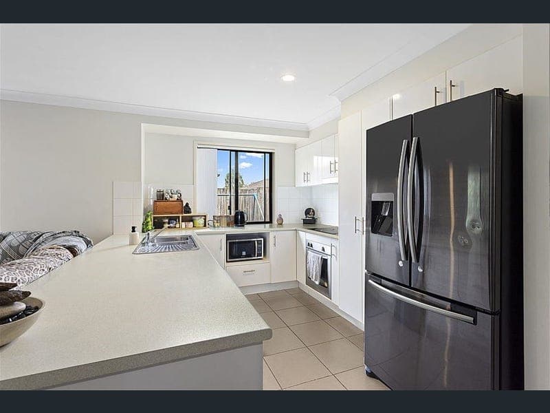 16 Huxley Street, Redbank Plains — photo 1 of 5