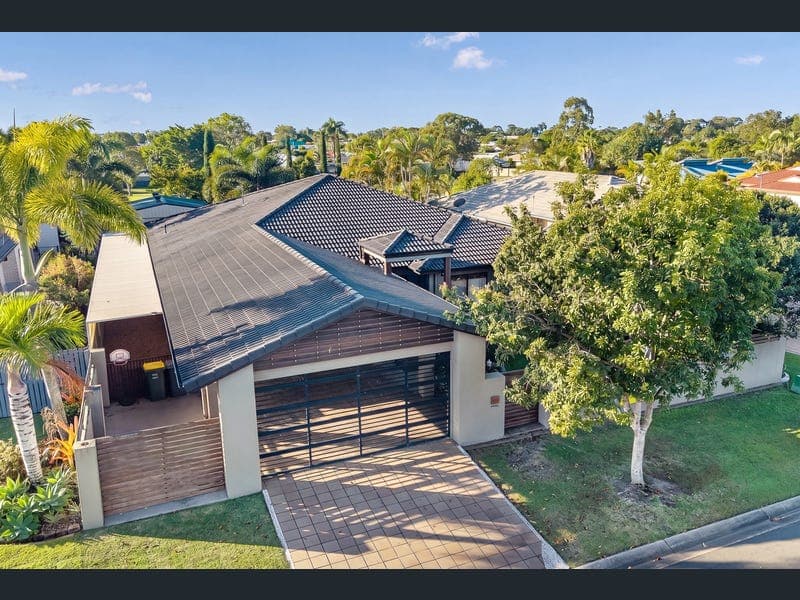 43 Bauhinia Drive, Kawungan — photo 1 of 5