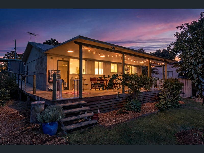 30 Wau Road, Darra — photo 1 of 5