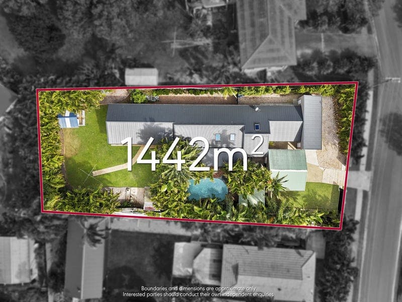 8 Nandala Drive, Tanah Merah — photo 1 of 5