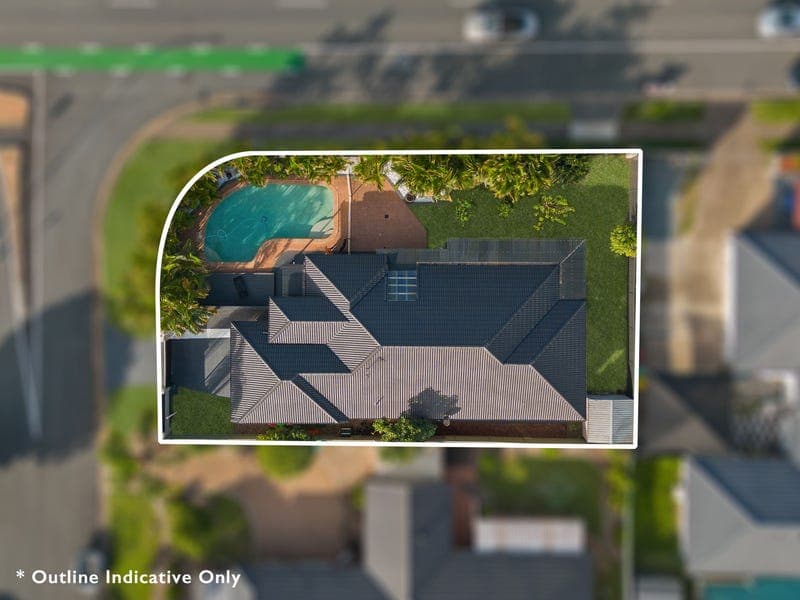 2 Sundown Drive, Paradise Point — photo 1 of 5