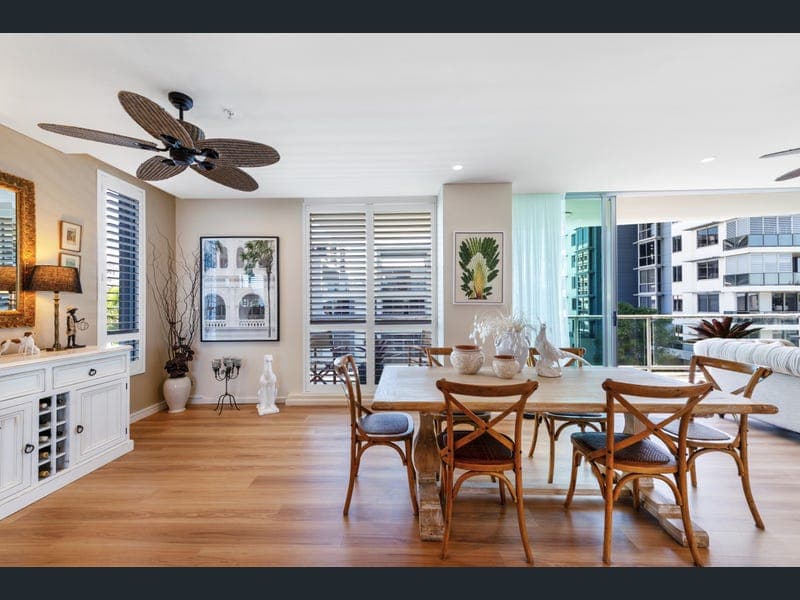 709/1 Como Crescent, Southport — photo 1 of 5
