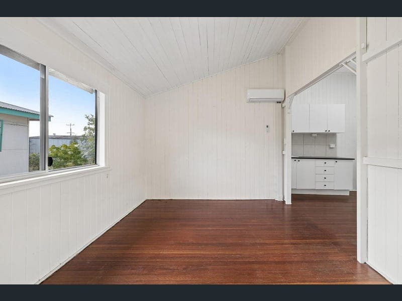 269 Lakes Creek Road, Koongal — photo 1 of 5