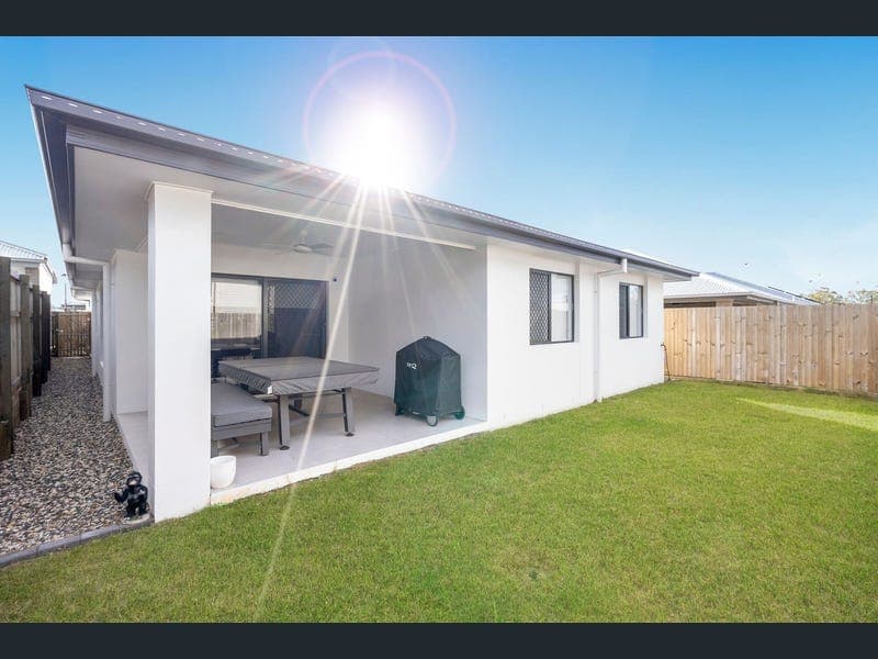 17 Sage Street, Greenbank — photo 1 of 5