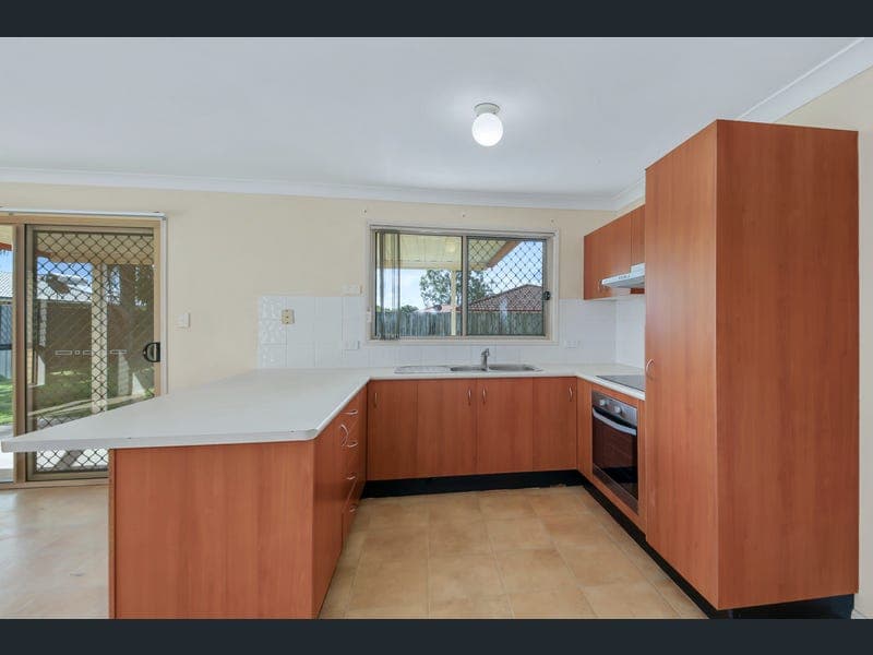 143 Graham Road, Morayfield — photo 1 of 5