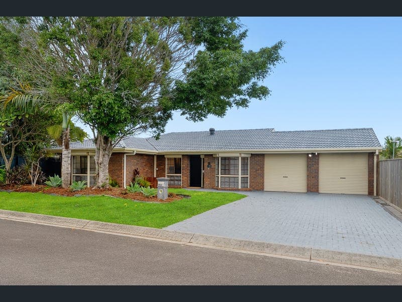 31 Marlene Street, Murrumba Downs — photo 1 of 5
