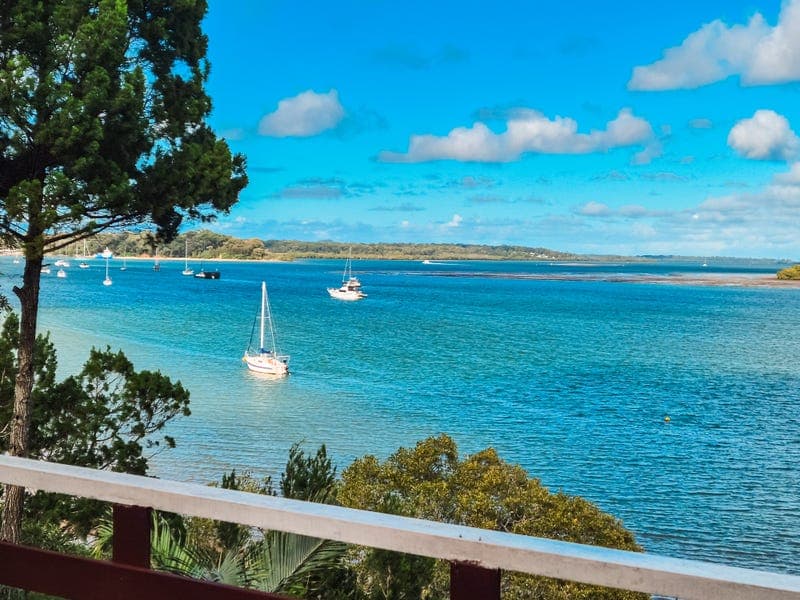 118 Western Rd, Macleay Island — photo 1 of 5