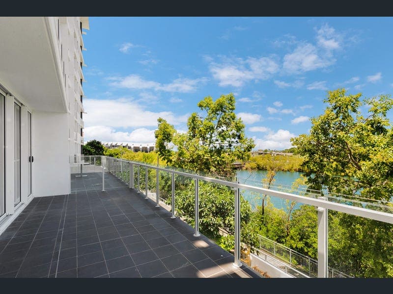 16/2-4 Kingsway Place, Townsville City — photo 1 of 5