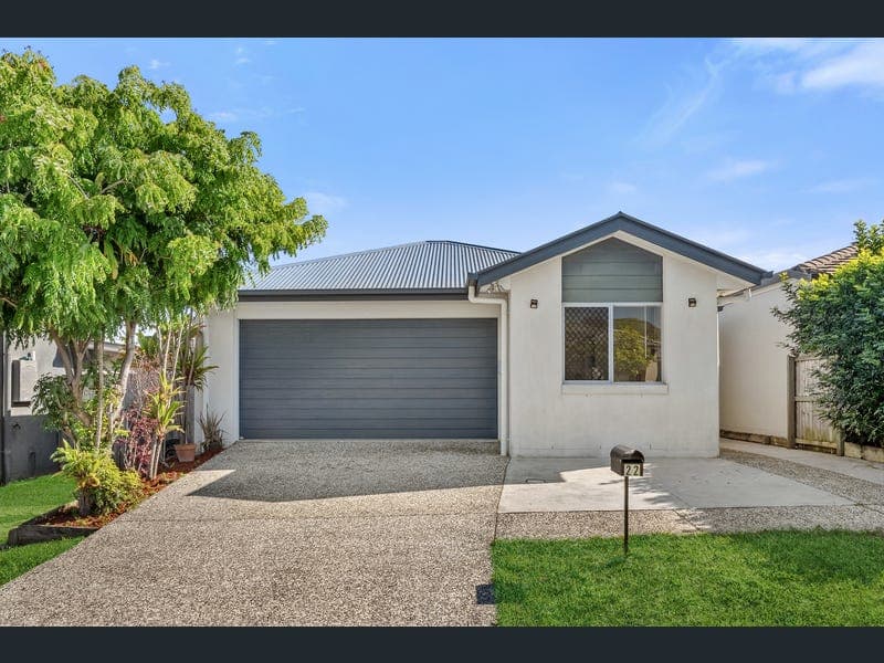 22 Ascot Crescent, Kallangur — photo 1 of 5