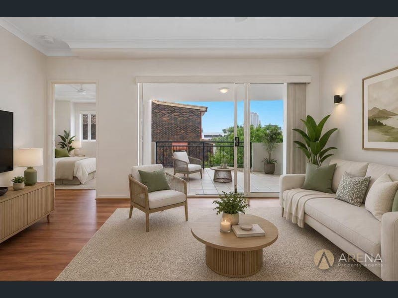 2/451 Gregory Terrace, Spring Hill — photo 1 of 5