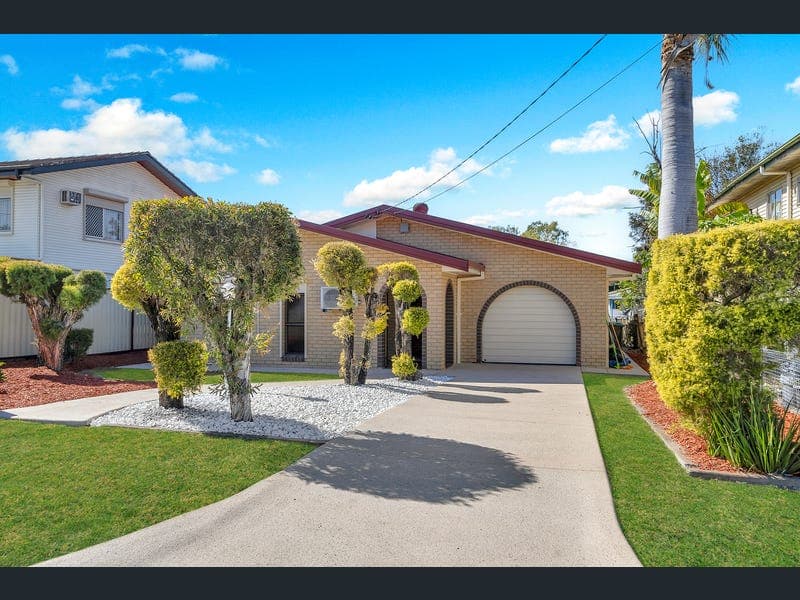 33 Logan Street, North Booval — photo 1 of 5