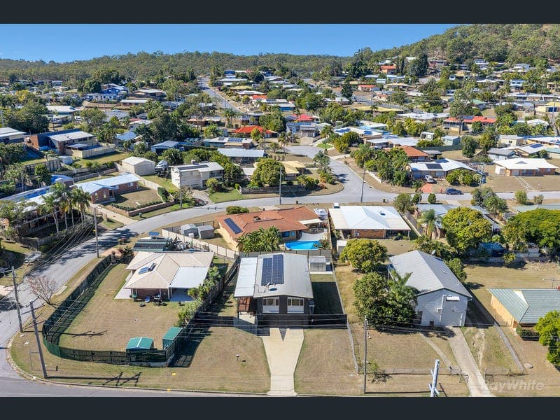52 Bradford Road, Telina — photo 1 of 5