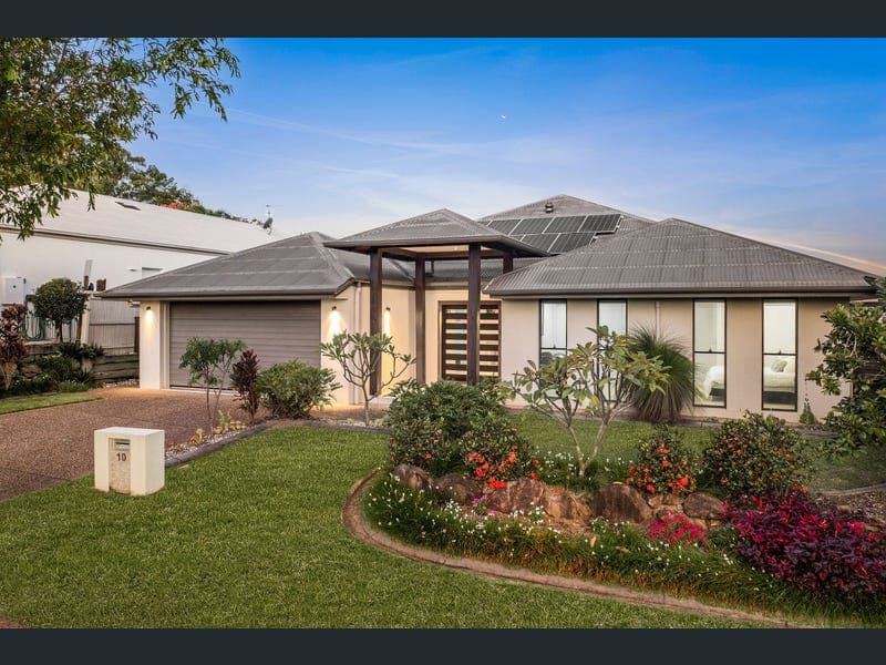 10 Bellerive Avenue, Peregian Springs — photo 1 of 5