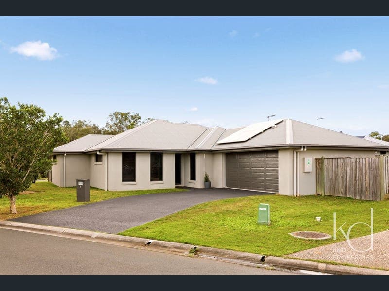 6 Hollyhock Place, Caboolture — photo 1 of 5