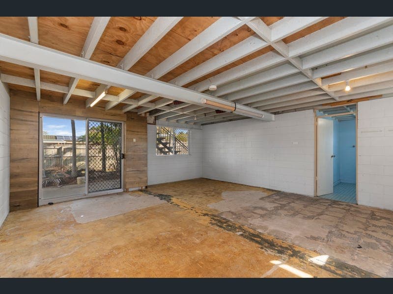 21 Wellesley Drive, Thuringowa Central — photo 1 of 5