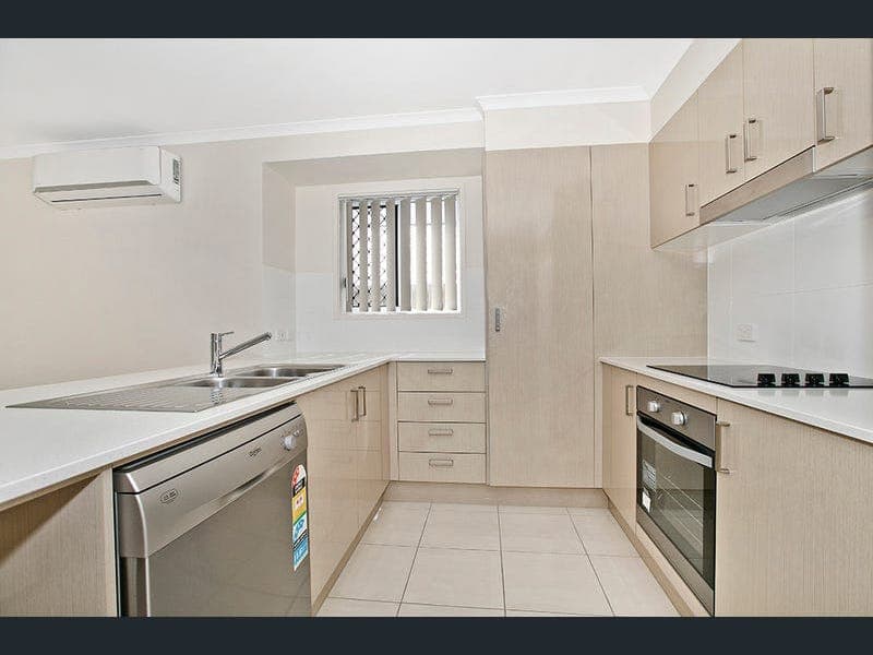 21 Hope Street, Griffin — photo 1 of 5