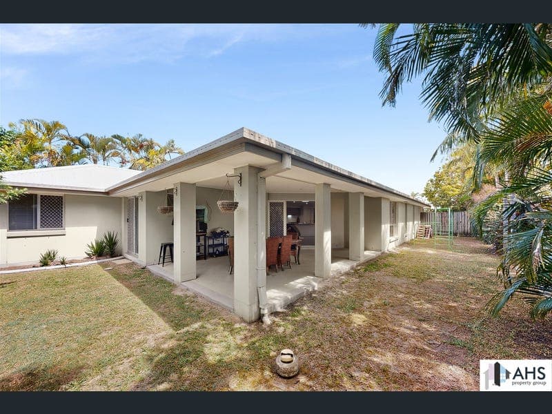37 Rainbow Circuit, Coomera — photo 1 of 5