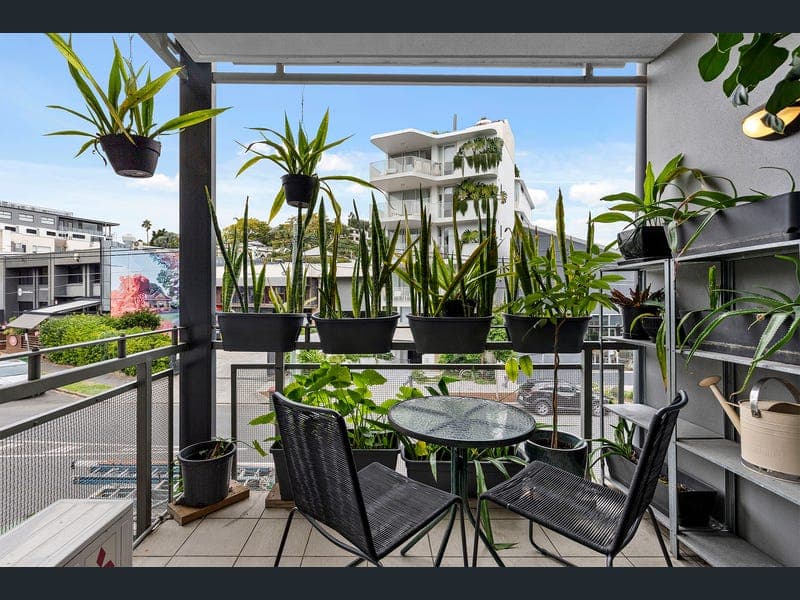 155/139 Commercial Road, Teneriffe — photo 1 of 5
