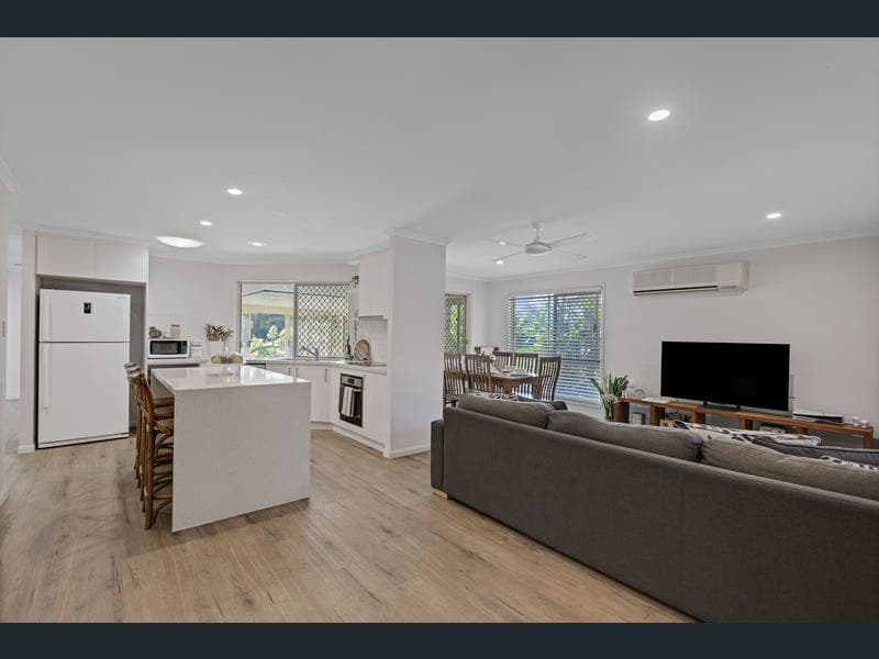 21 Medindie Court, Bli Bli — photo 1 of 5