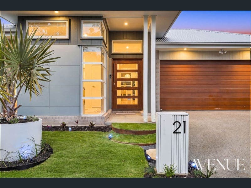 21 Regents Crescent, Yarrabilba — photo 1 of 5