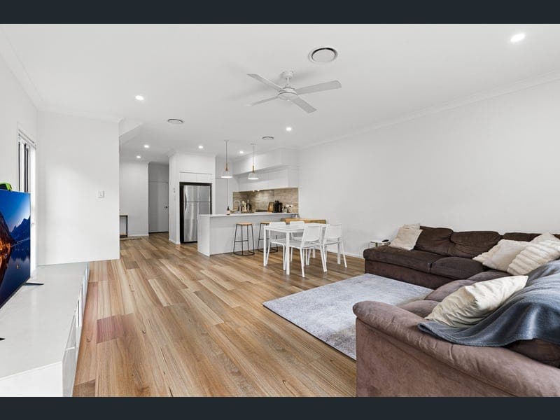 29B Booligal Street, Carina — photo 1 of 5