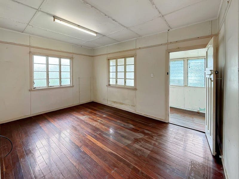 396 Rhodes Street, Koongal — photo 1 of 5