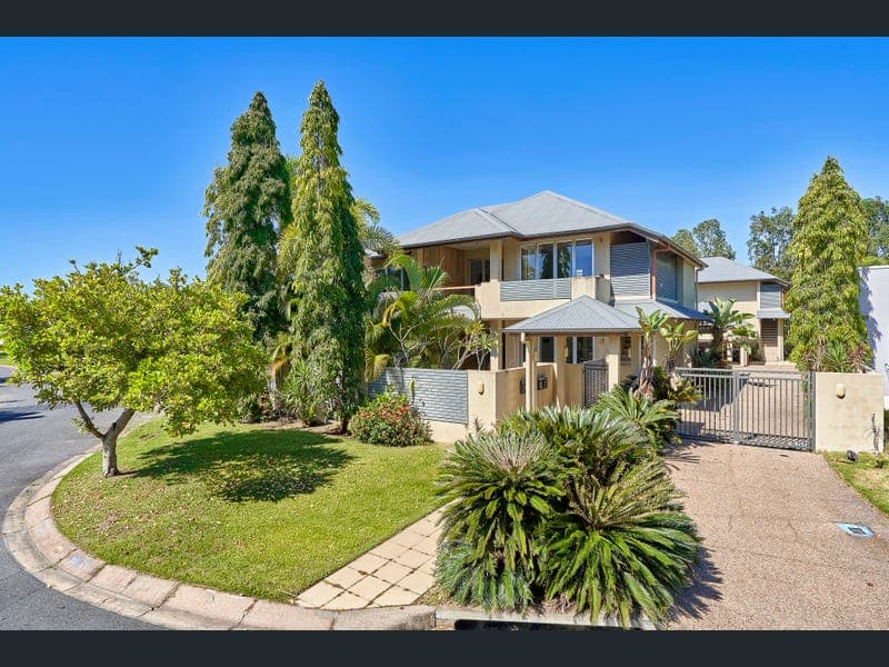 3/110 Harbour Drive, Trinity Park — photo 1 of 5