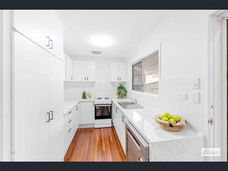 14 Bauhinia Street, Kin Kora — photo 1 of 5