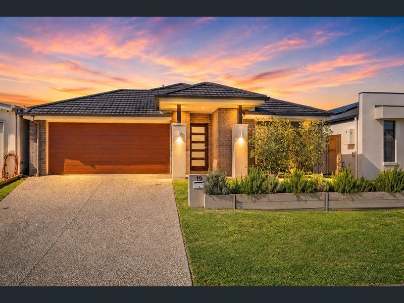 19 McPherson Street, Thornlands — photo 1 of 5