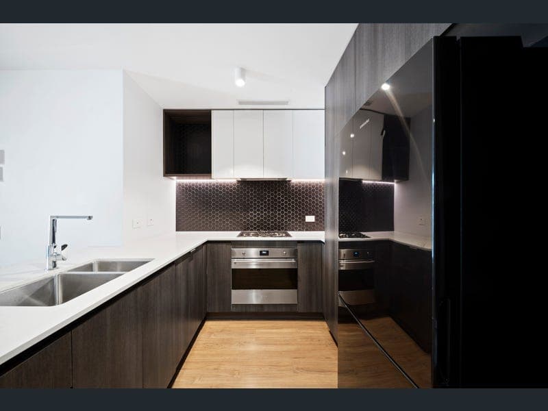 214/21 Duncan Street, West End — photo 1 of 5
