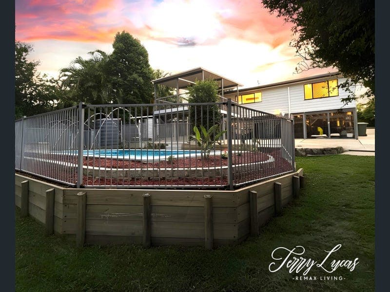 12 Hillcrest Avenue, Caboolture — photo 1 of 5