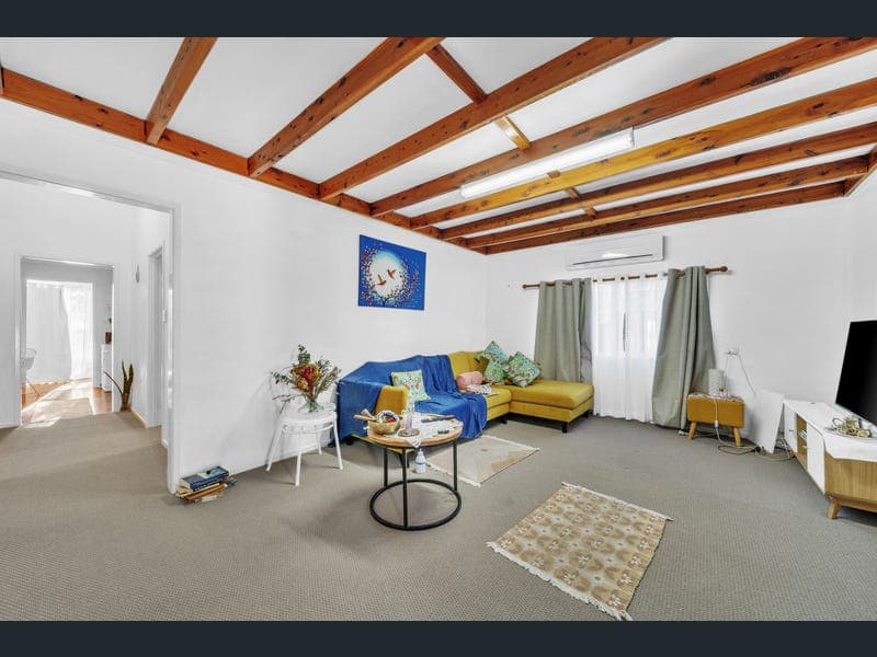 39B Opal Street, Emerald — photo 1 of 5