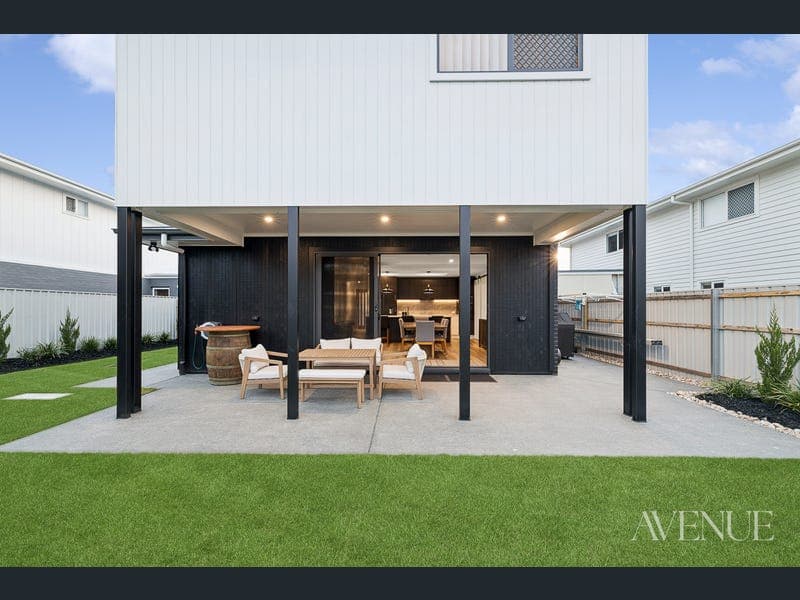8 Claussen Street, Browns Plains — photo 1 of 5
