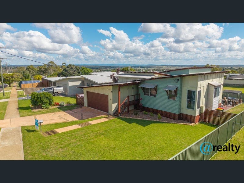 27 Jarrah Street, Kingaroy — photo 1 of 5